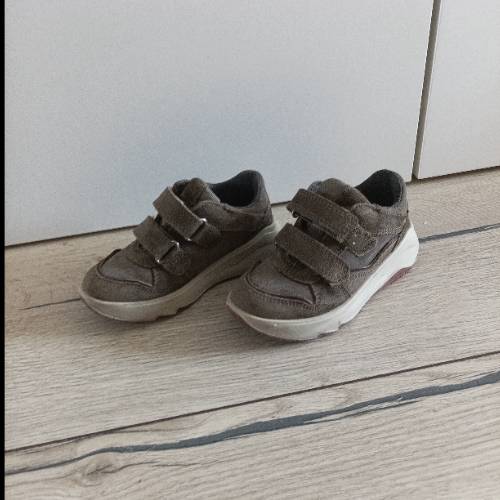 Superfit Schuhe Sneaker  Größe: 25, zu finden beim Stand 176 am Standort Flohkids Hamburg Nord