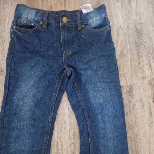 Bellybutton Jeans  Größe: 128 blau, zu finden beim Stand 27 am Standort Flohkids Hamburg Nord