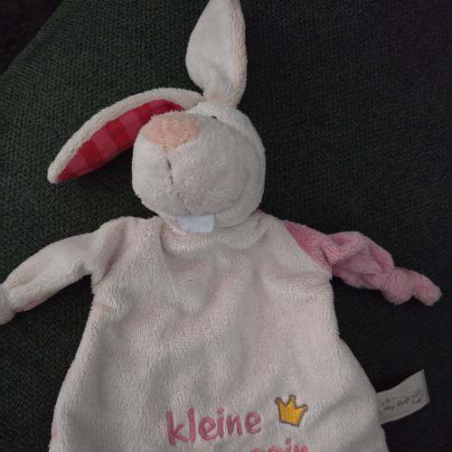 Nici Schnuffeltuch Hase, zu finden beim Stand 141 am Standort Flohkids Hamburg Nord