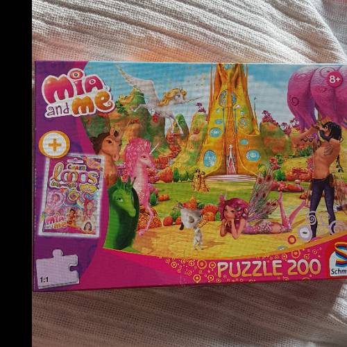 PUZZLE mia and me, zu finden beim Stand 160 am Standort Flohkids Hamburg Nord