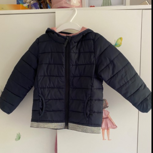 S.Oliver Jacke Dunkelblau  Größe: 98, zu finden beim Stand 269 am Standort Flohkids Hamburg Nord