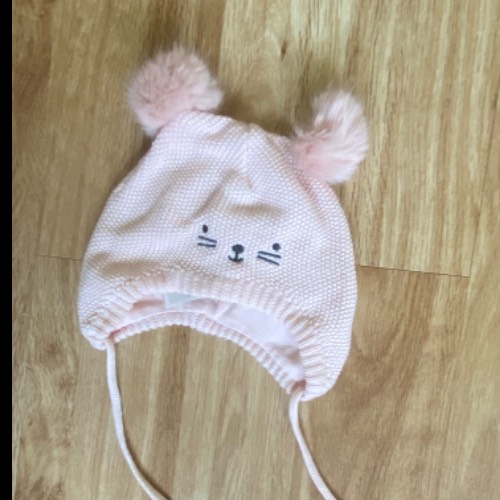 Bommel Mütze Katze H&M  Größe: 50/56, zu finden beim Stand 269 am Standort Flohkids Hamburg Nord