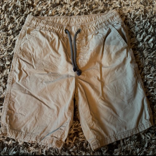 Yigga Shorts  Größe: 134 Beige, zu finden beim Stand 147 am Standort Flohkids Hamburg Nord