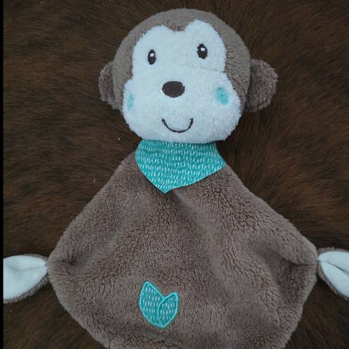 Babydream Schnuffel-Affe, zu finden beim Stand 141 am Standort Flohkids Hamburg Nord