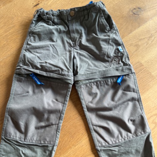 Finkid Urakka ZIP Hose  Größe: 100 110, zu finden beim Stand 109 am Standort Flohkids Hamburg Nord