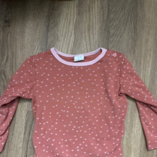 Alana t Shirt  Größe: 86, zu finden beim Stand 59 am Standort Flohkids Hamburg Nord