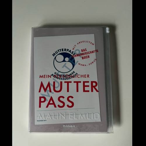 Buch Mutterpass, zu finden beim Stand 165 am Standort Flohkids Hamburg Nord