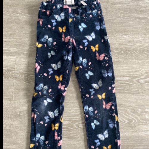 Cordhose  Größe: 128 h&m, zu finden beim Stand 100 am Standort Flohkids Hamburg Nord