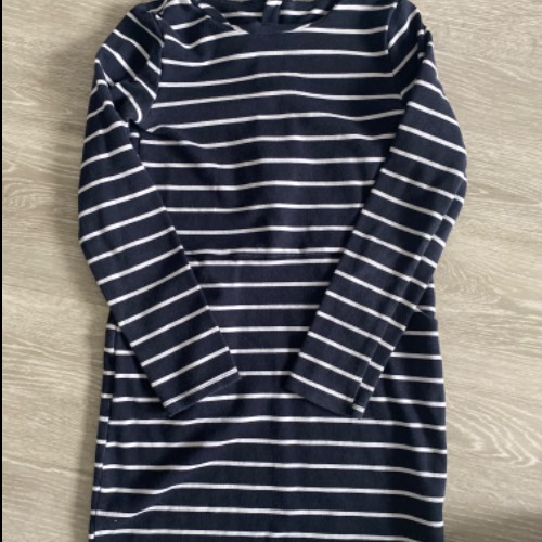 Kleid H&M  Größe: 134/140, zu finden beim Stand 100 am Standort Flohkids Hamburg Nord