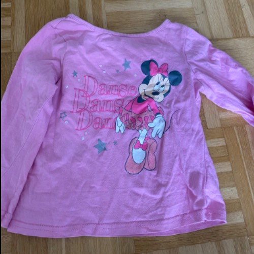 Longshirt Disney  Größe: 98/104, zu finden beim Stand 269 am Standort Flohkids Hamburg Nord