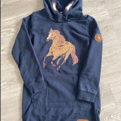 Tunika/ Hoodie  Größe: 122/128, zu finden beim Stand 100 am Standort Flohkids Hamburg Nord