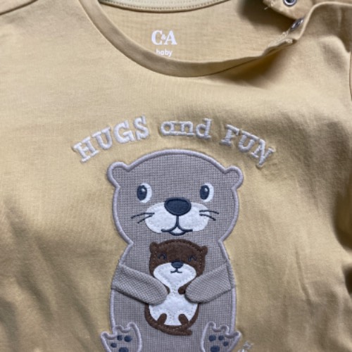 C&A Shirt gelb  Größe: 92 neu, zu finden beim Stand 33 am Standort Flohkids Hamburg Nord