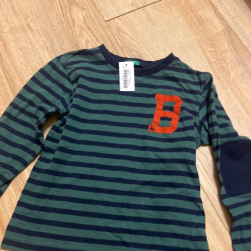 Langarmshirt Benneton  Größe: 122, zu finden beim Stand 191 am Standort Flohkids Hamburg Nord