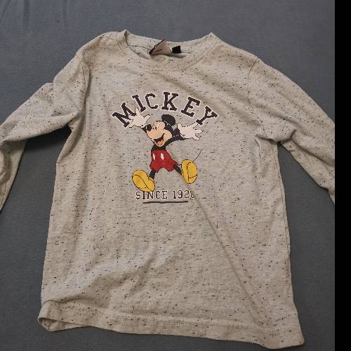 Langarmshirt mzgn Mickey  Größe: 104, zu finden beim Stand 184 am Standort Flohkids Hamburg Nord