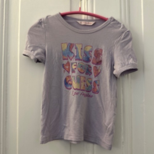 baby guess Shirt  Größe: 86, zu finden beim Stand 175 am Standort Flohkids Hamburg Nord