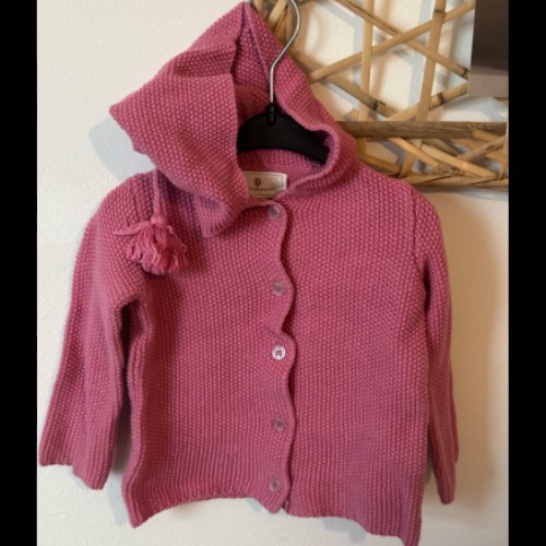 bellybutton KapStrickjacke  Größe: 68, zu finden beim Stand 175 am Standort Flohkids Hamburg Nord