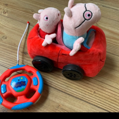 Fernsteuer Auto „Peppa Wutz“, zu finden beim Stand 5 am Standort Flohkids Hamburg Nord