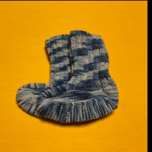 Wollsocken gestr. Handmade , zu finden beim Stand 115 am Standort Flohkids Hamburg Nord