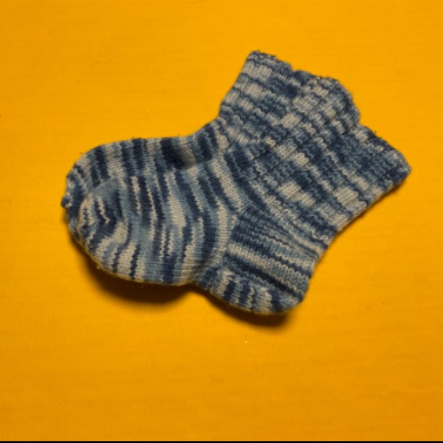 Wollsocken gestr. Handmade, zu finden beim Stand 115 am Standort Flohkids Hamburg Nord