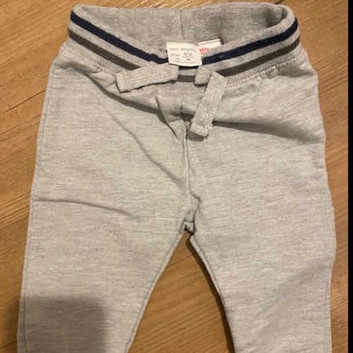 Jogginhose Zara  Größe: 80 grau, zu finden beim Stand 155 am Standort Flohkids Hamburg Nord