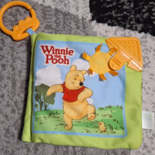 Winnie pooh buch, zu finden beim Stand 72 am Standort Flohkids Hamburg Nord