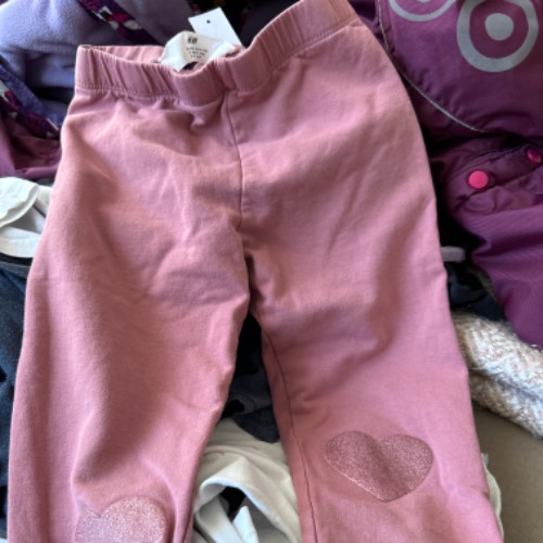 Leggings rosa Herz  Größe: 140, zu finden beim Stand 127 am Standort Flohkids Hamburg Nord