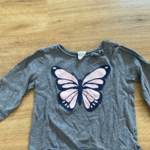 H&M Pulli Schmetterling  Größe: 80, zu finden beim Stand 146 am Standort Flohkids Hamburg Nord