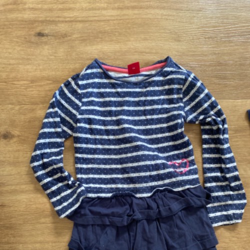 Esprit Kleid  Größe: 92 , zu finden beim Stand 146 am Standort Flohkids Hamburg Nord