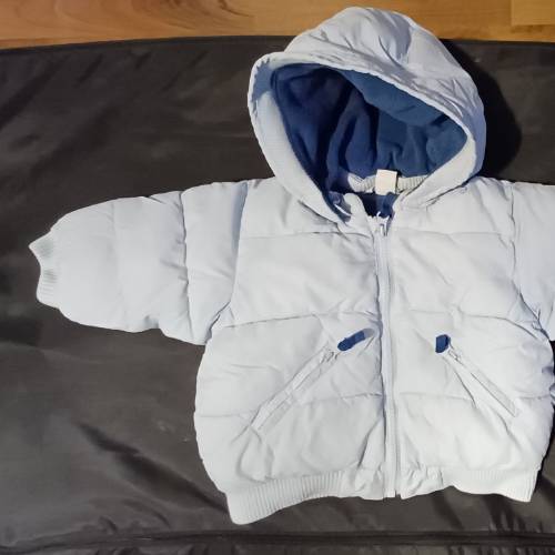 Winterjacke H&M, Hellblau, Größe: 74, zu finden beim Stand 174 am Standort Flohkids Hamburg Nord