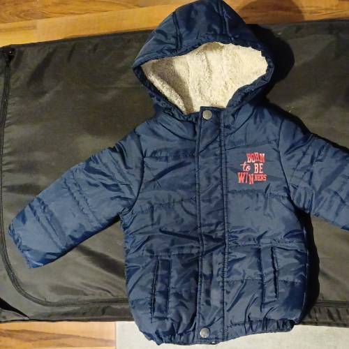 Winterjacke, Dkl.bl, Größe: 98, zu finden beim Stand 174 am Standort Flohkids Hamburg Nord