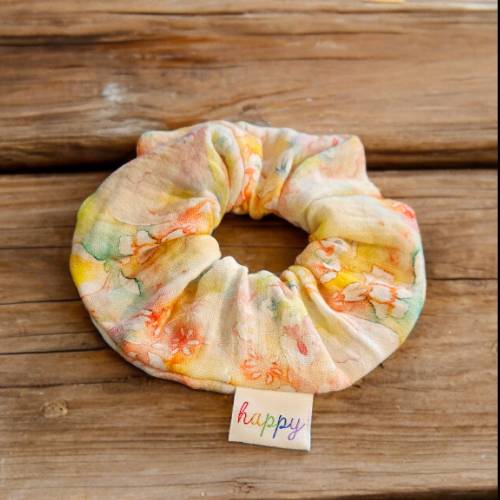 Scrunchie Big Musselin Aquarel, zu finden beim Stand 6 am Standort Flohkids Hamburg Nord