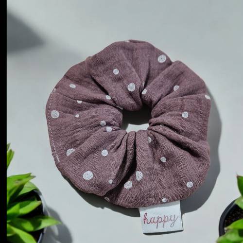 Scrunchie Big Musselin mauve , zu finden beim Stand 6 am Standort Flohkids Hamburg Nord