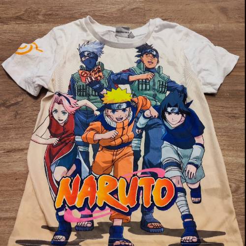 Naruto T-Shirt weiß Größe: 116, zu finden beim Stand 156 am Standort Flohkids Hamburg Nord