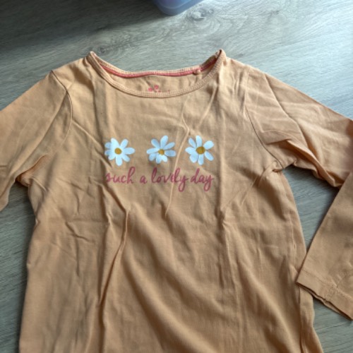 Lupilu Shirt Blumen  Größe: 98/104, zu finden beim Stand 194 am Standort Flohkids Hamburg Nord