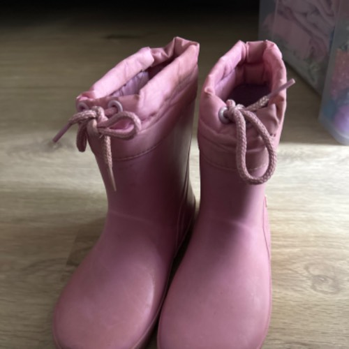 Viking Gummistiefel rosa  Größe: 28, zu finden beim Stand 194 am Standort Flohkids Hamburg Nord