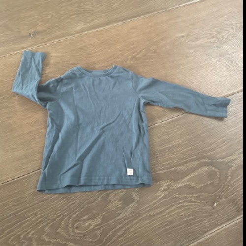 Langarmshirt verbaudet  Größe: 98 blau, zu finden beim Stand 64 am Standort Flohkids Hamburg Nord