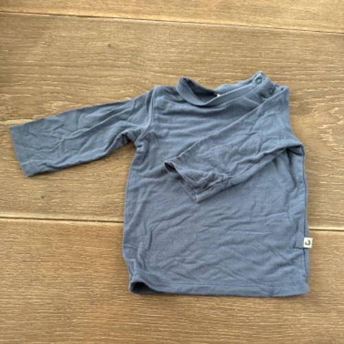 Langarmshirt blau  Größe: 62, zu finden beim Stand 64 am Standort Flohkids Hamburg Nord