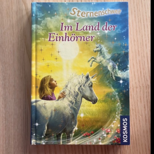 Buch, Sternenschweif, Im Land , zu finden beim Stand 200 am Standort Flohkids Hamburg Nord