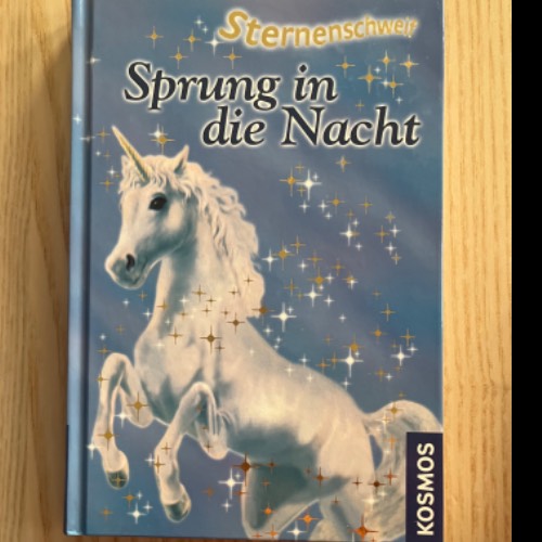 Buch, Sternenschweif, Sprung, zu finden beim Stand 200 am Standort Flohkids Hamburg Nord