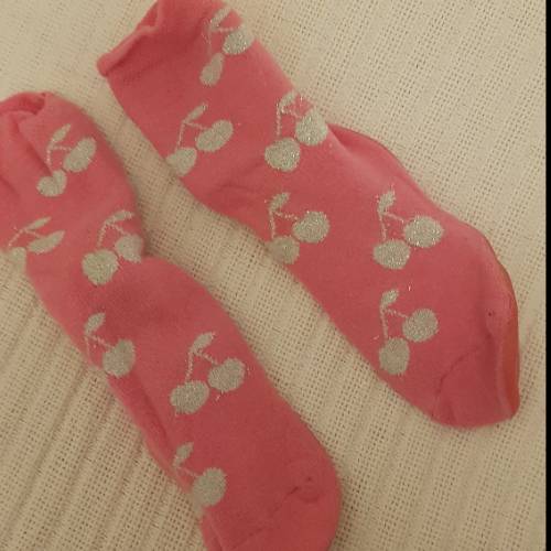 Stoppersocken Pink ca  Größe: 25, zu finden beim Stand 160 am Standort Flohkids Hamburg Nord