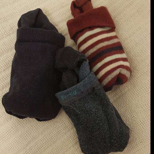 3 Socken  Größe: 31-34, zu finden beim Stand 160 am Standort Flohkids Hamburg Nord