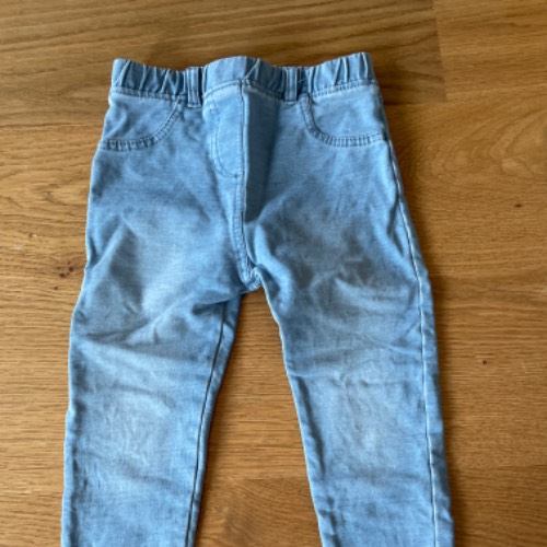 Topolino Jeggins  Größe: 92, zu finden beim Stand 66 am Standort Flohkids Hamburg Nord