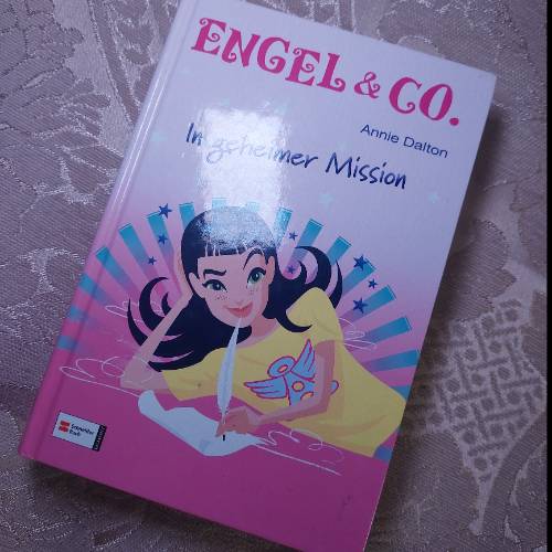 Engel&Co Buch, zu finden beim Stand 61 am Standort Flohkids Hamburg Nord