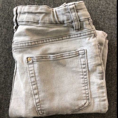 H&M Skinny Fit Jeans  Größe: 152 grau, zu finden beim Stand 56 am Standort Flohkids Hamburg Nord