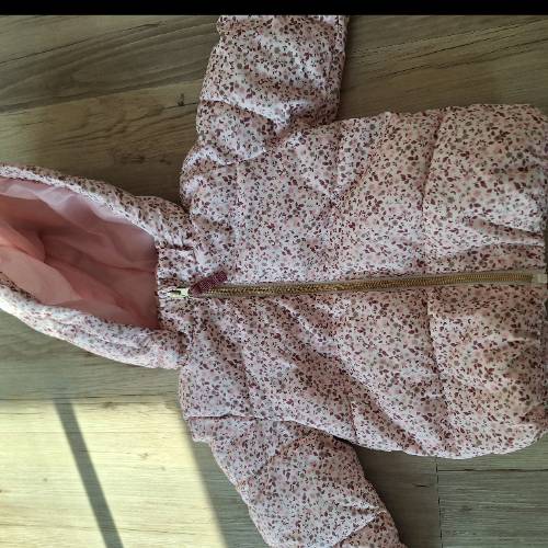 Winterjacke H&M rosa blumen  Größe: 80, zu finden beim Stand 269 am Standort Flohkids Hamburg Nord