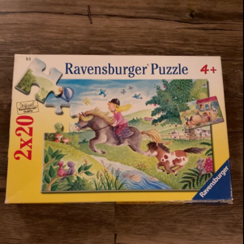 Puzzle Ravensburg. Pferde  Größe: 2 x20, zu finden beim Stand 67 am Standort Flohkids Hamburg Nord