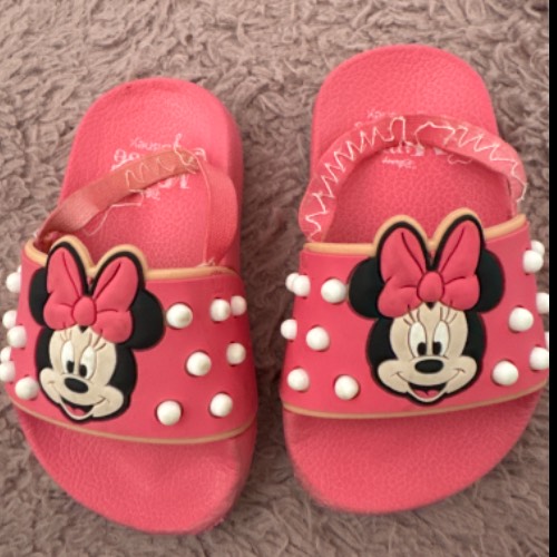 Minie mouse sandalen  Größe: 21, zu finden beim Stand 263 am Standort Flohkids Hamburg Nord