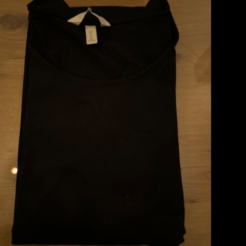 H&M Basic Kleid Mama black L, zu finden beim Stand 175 am Standort Flohkids Hamburg Nord