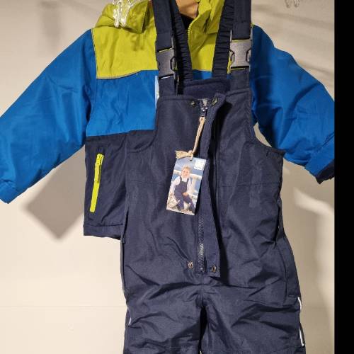 Schneehose+Jacke  Größe: 86/92 neu , zu finden beim Stand 265 am Standort Flohkids Hamburg Nord