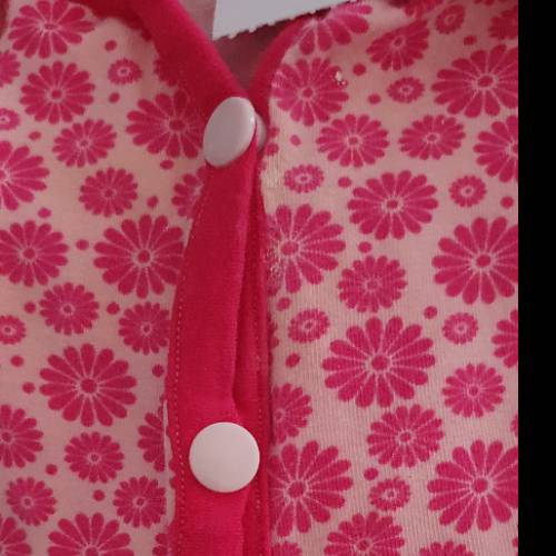 Schlafanzug pink/Blumen  Größe: 68, zu finden beim Stand 24 am Standort Flohkids Hamburg Nord